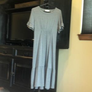 Ruffle sleeve midi dress